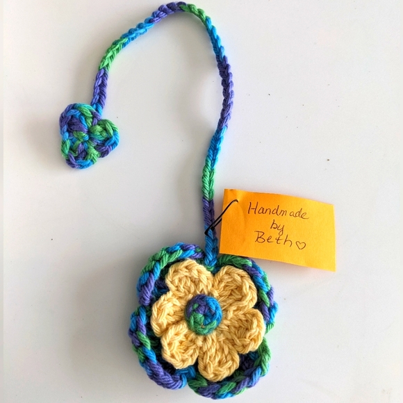 📓NEW Bookmark Flowers HAND CRAFTED Handmade Crochet - Picture 9 of 10